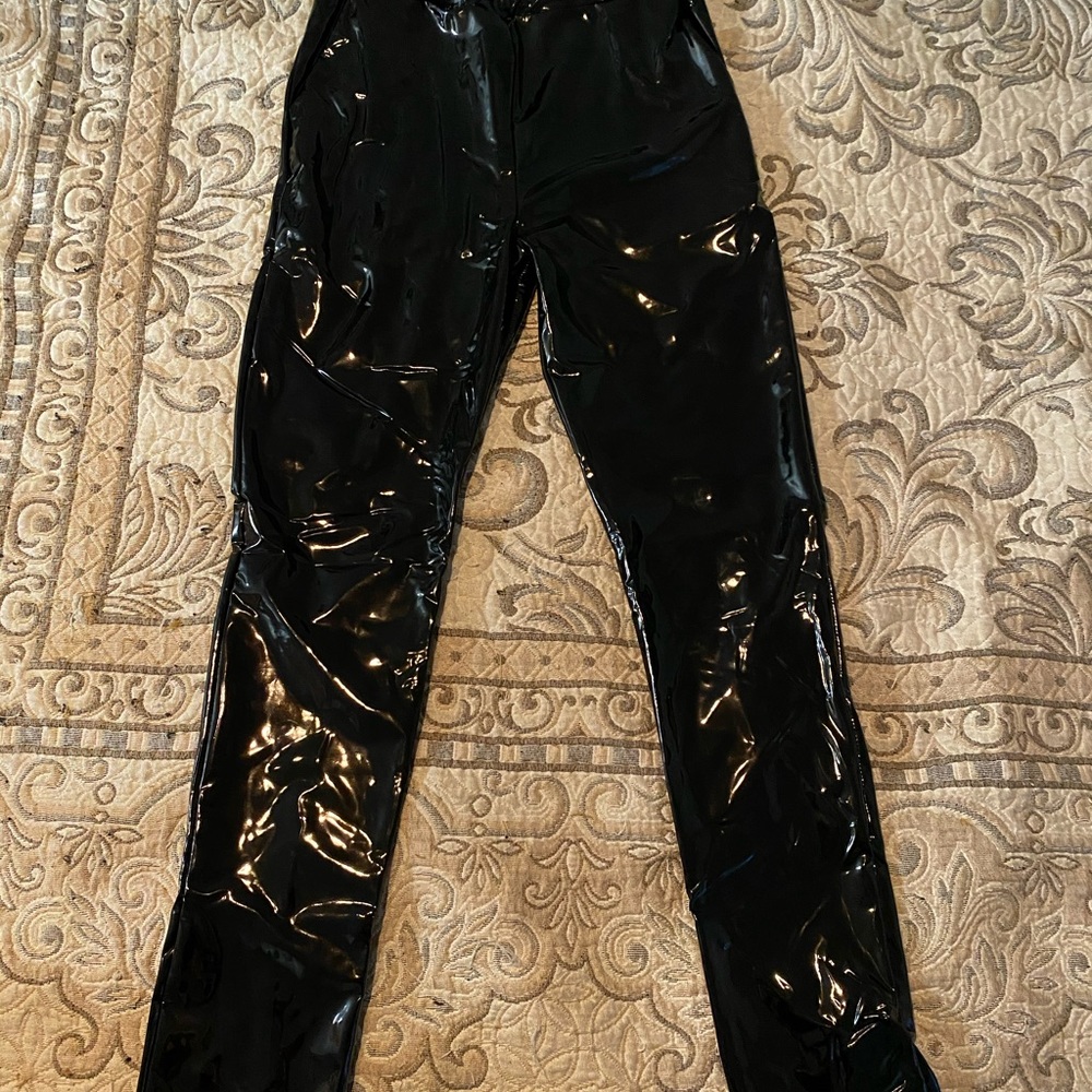 Black latex leggins